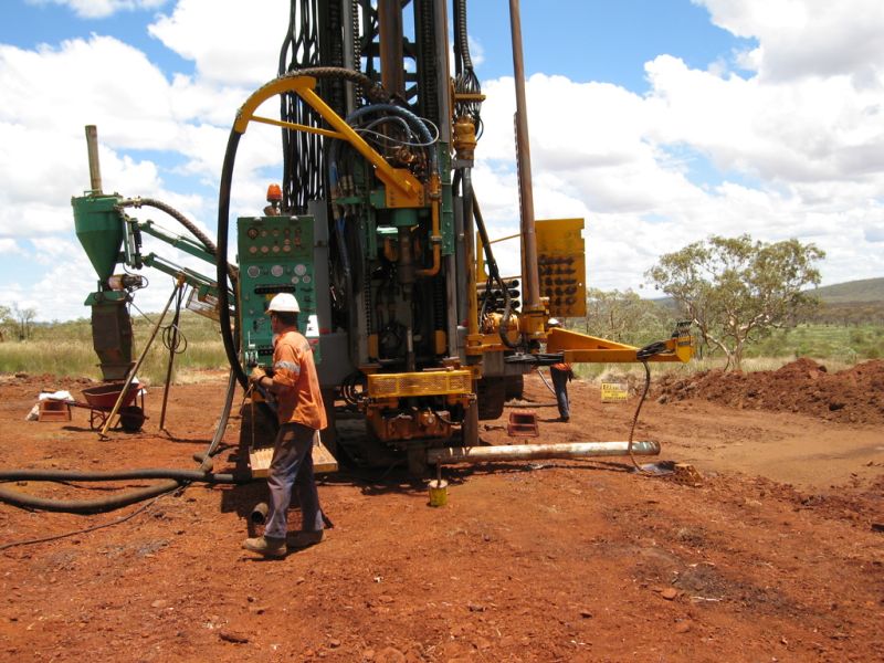 File:RC drill rig.jpg